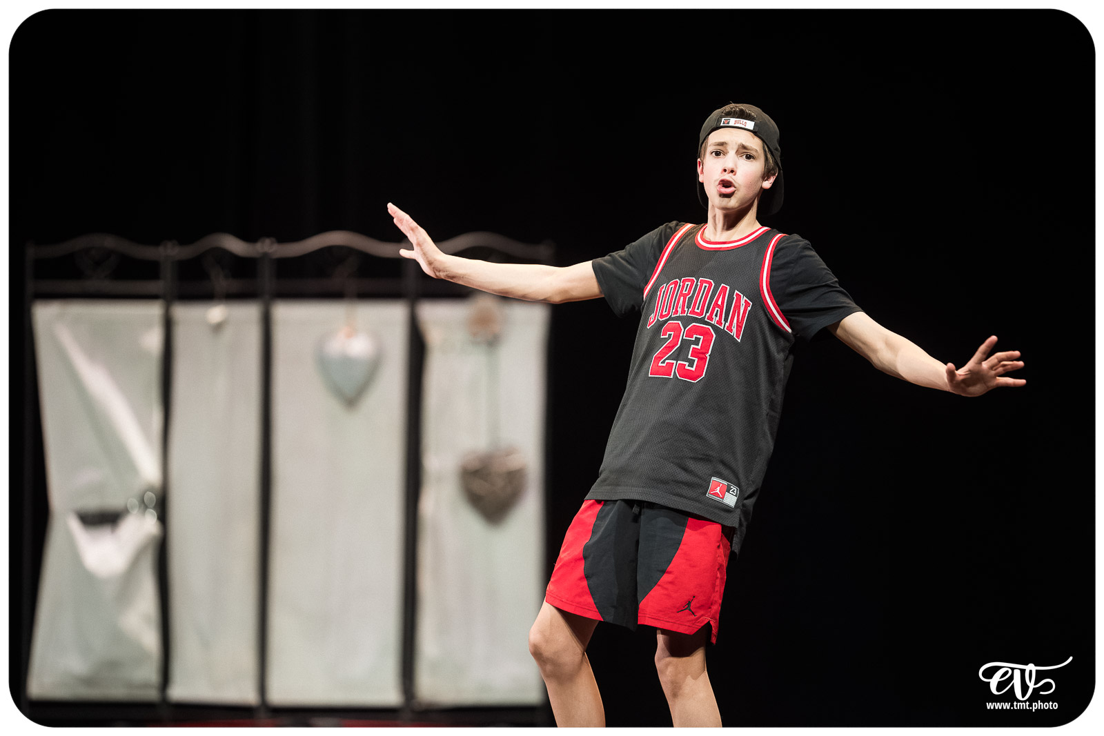 LES FEMMES SAVANTES (ATELIER THÉÂTRE DU COLLÈGE FOCH)